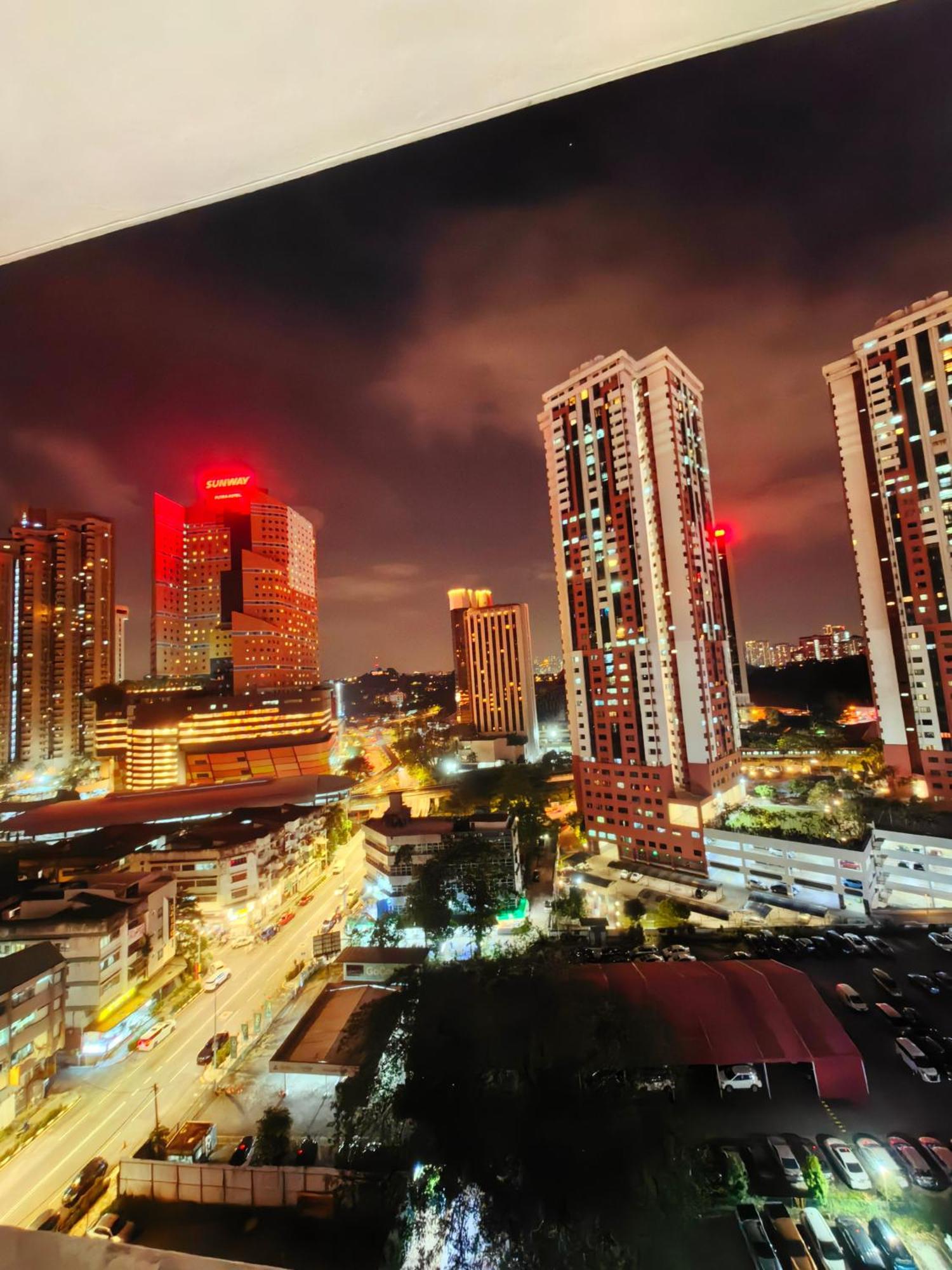 Chambers Residence Klcc By Purple Orchid Kuala Lumpur Ngoại thất bức ảnh