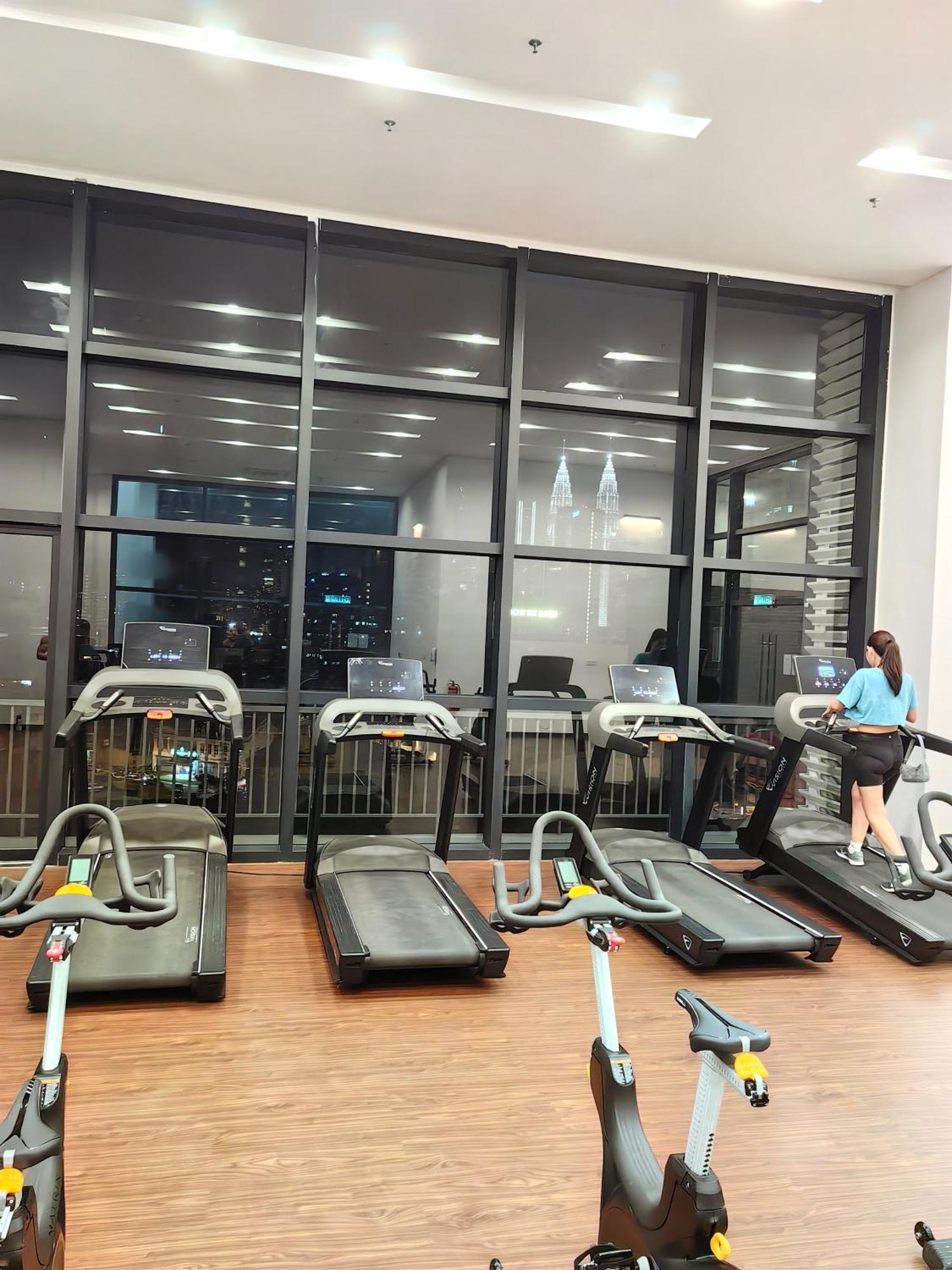 Chambers Residence Klcc By Purple Orchid Kuala Lumpur Ngoại thất bức ảnh